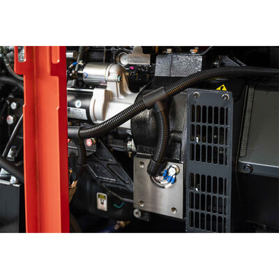 यांगडोंग डीजल जनरेटर मॉडल Y4102D 24kW 30kVA विश्वसनीय बिजली स्रोत विभिन्न औद्योगिक वाणिज्यिक बिजली जरूरतों के लिए उपयुक्त