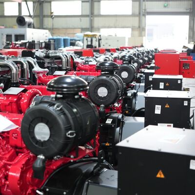 डिजिटल पैनल वाटर कूल्ड सिस्टम के साथ 30kW साइलेंट डीजल जनरेटर ऑटो स्टार्ट उच्च गुणवत्ता और फैक्टरी सस्ती कीमत 38KVA