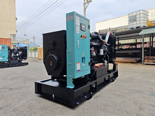 औद्योगिक सेटिंग्स में बिजली आपूर्ति के लिए डिज़ाइन किए गए 63KVA से 1004KVA तक DOOSAN डीजल जेनरेटर का बॉबिग विस्तृत चयन